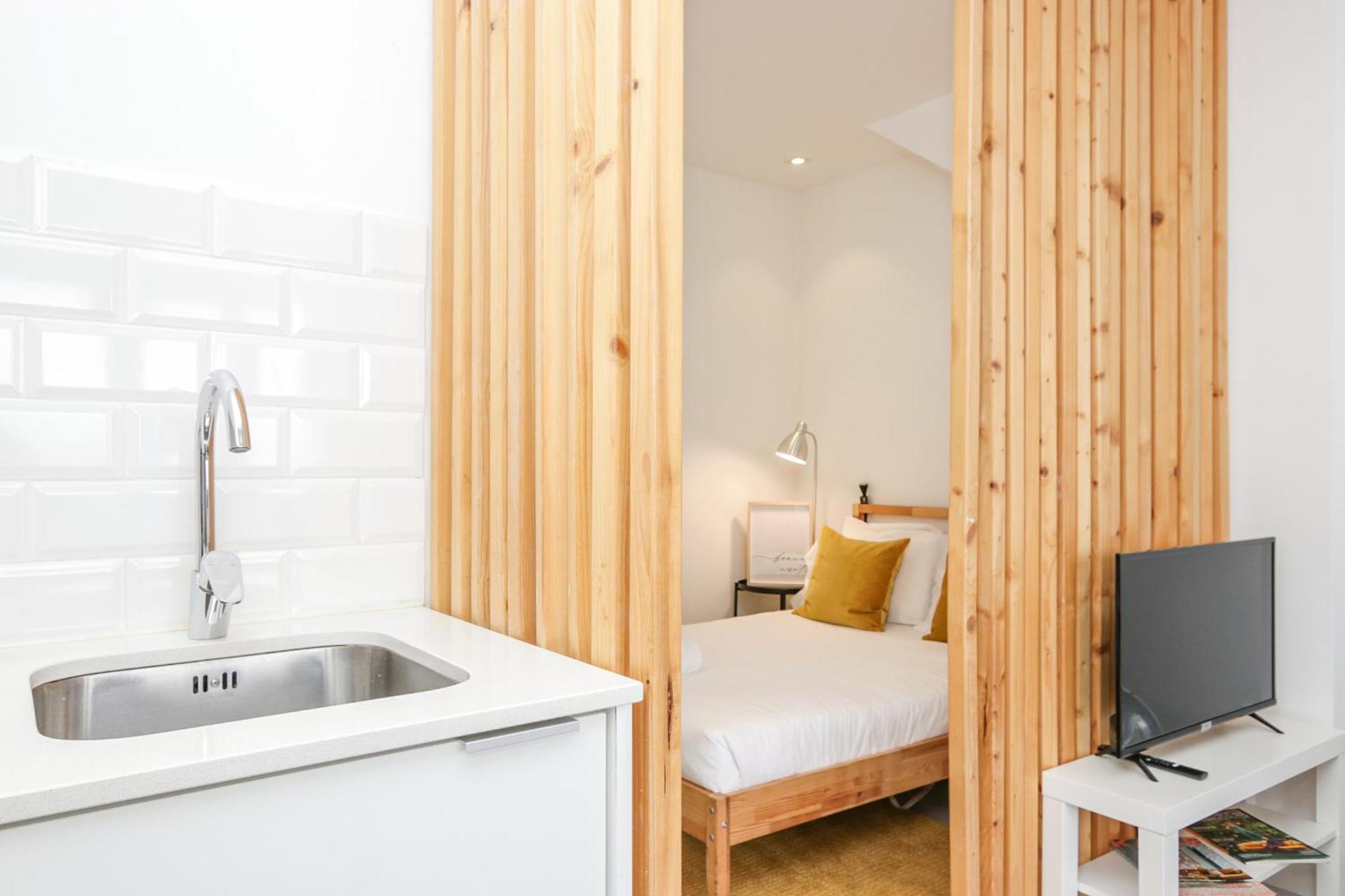 Alcantara Charm Apartments ลิสบอน ภายนอก รูปภาพ