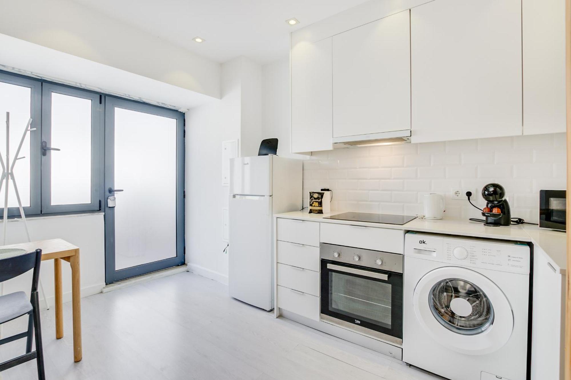Alcantara Charm Apartments ลิสบอน ภายนอก รูปภาพ