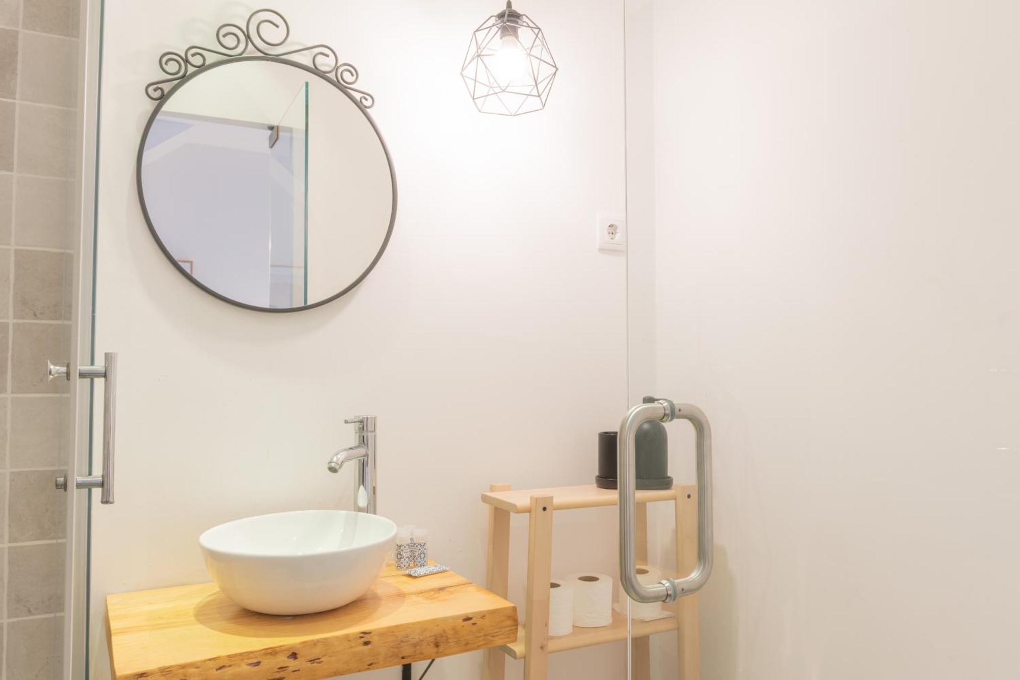 Alcantara Charm Apartments ลิสบอน ภายนอก รูปภาพ