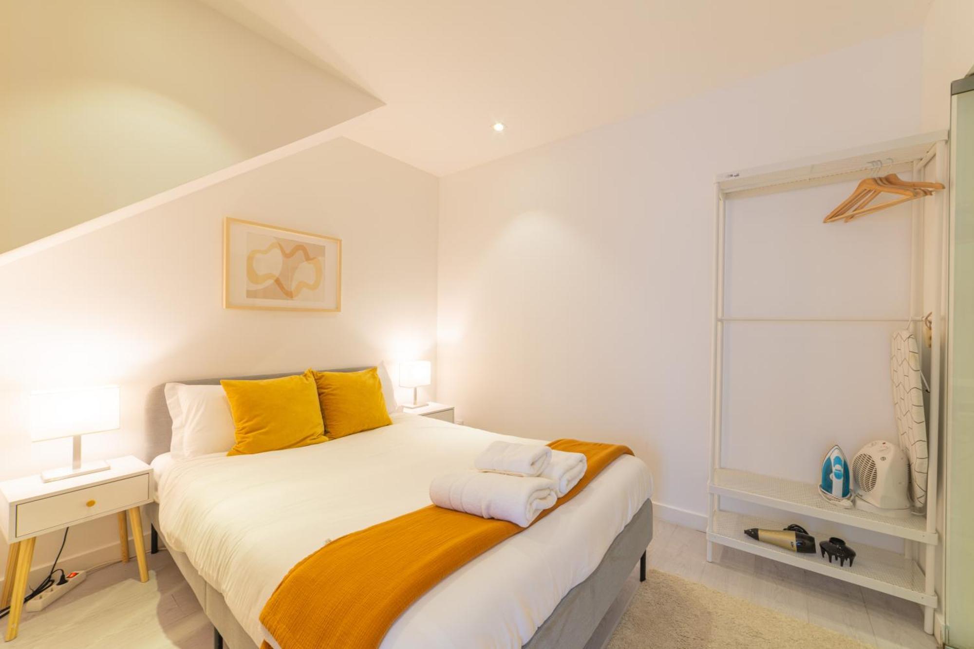 Alcantara Charm Apartments ลิสบอน ภายนอก รูปภาพ